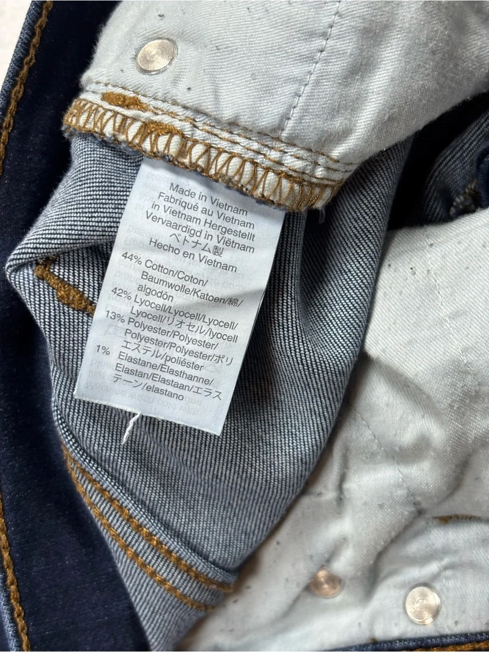 J.Crew jeans, Women’s high‑rise skinny size 27, dark wash, stretchy and sleek.